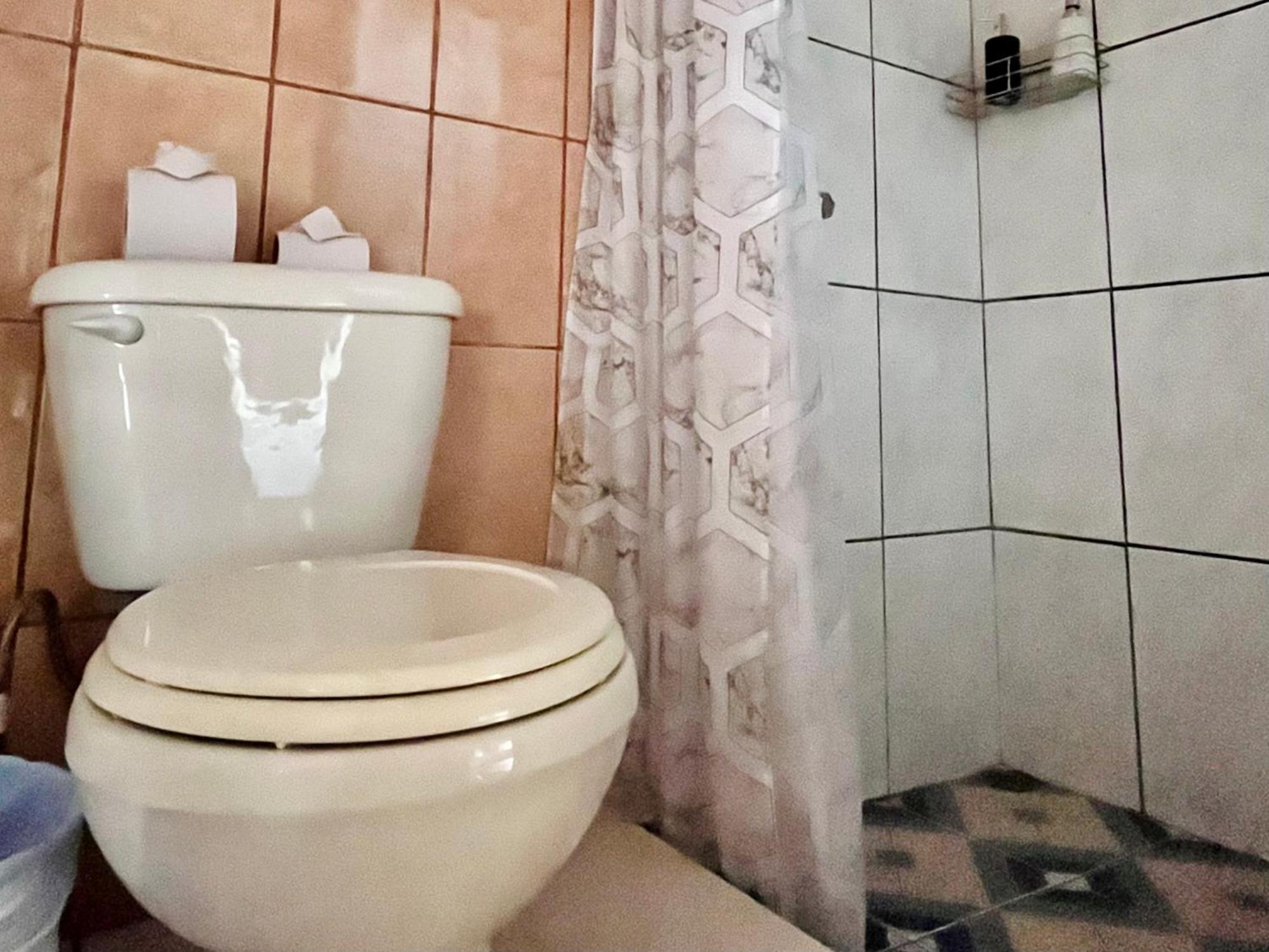 Los Tucanes Lodging El Castillo Екстер'єр фото