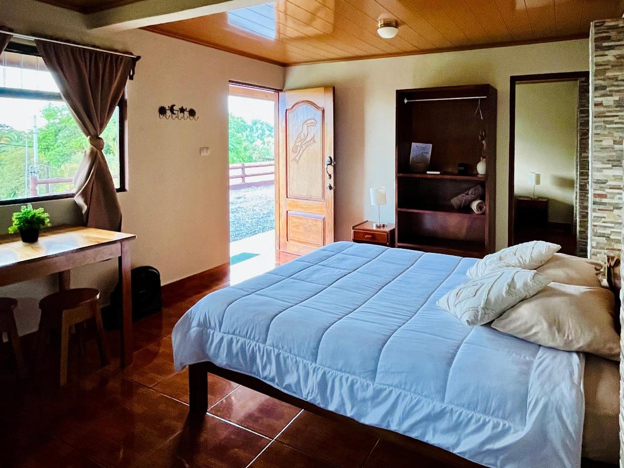 Los Tucanes Lodging El Castillo Екстер'єр фото