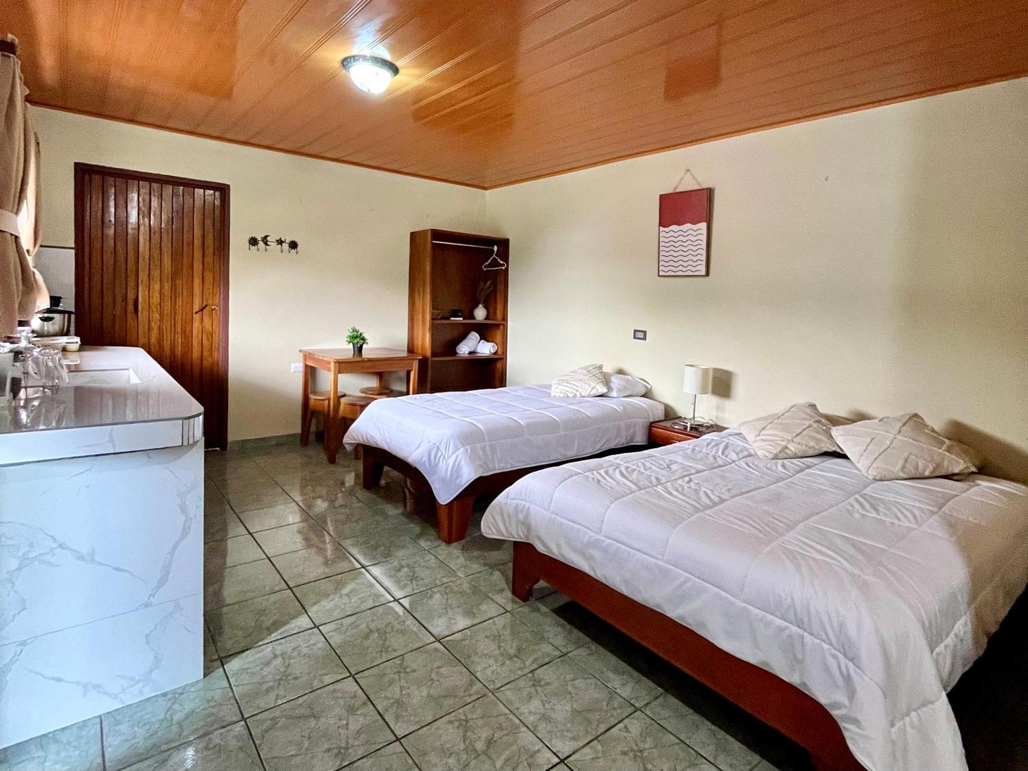 Los Tucanes Lodging El Castillo Екстер'єр фото